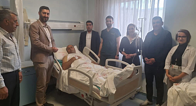 Memleketine Geldi, Ayağının Tozuyla Hastanenin İlk Ameliyatını Yaptı 