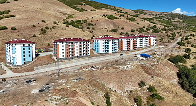 Bingöl'de 63 Aile Yeni Evlerine Kavuştu